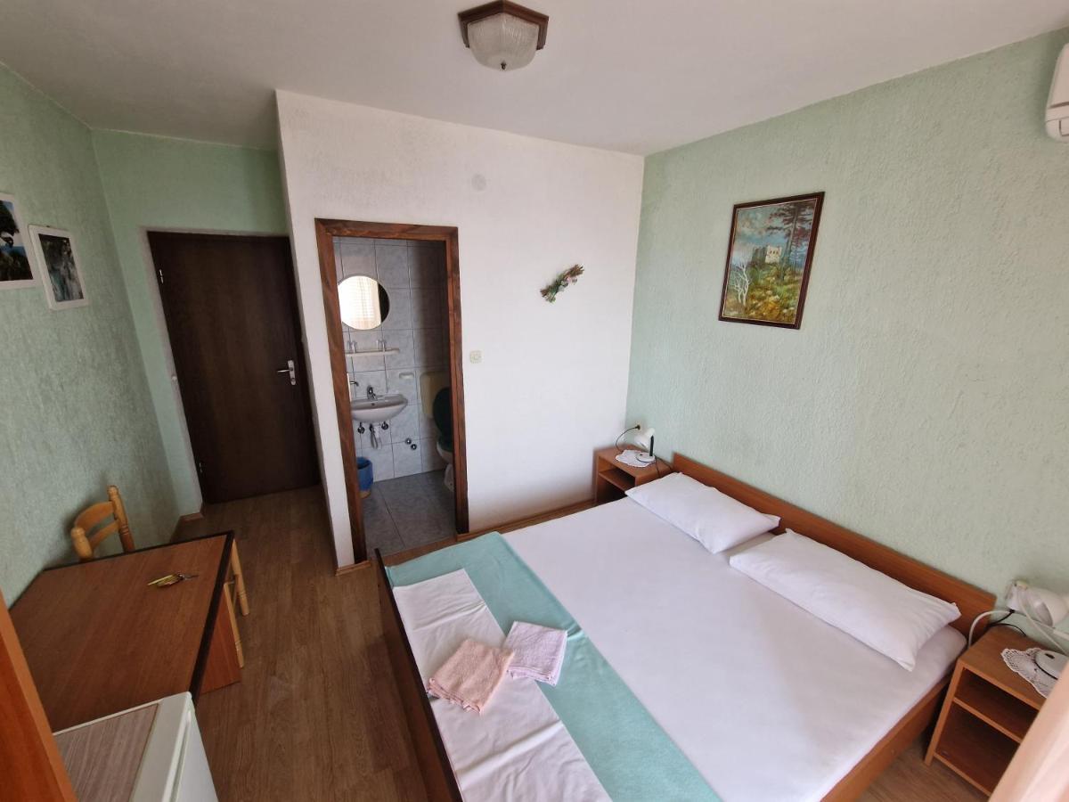 Rooms Anita Sibinj Sibinj Krmpotski Exterior photo